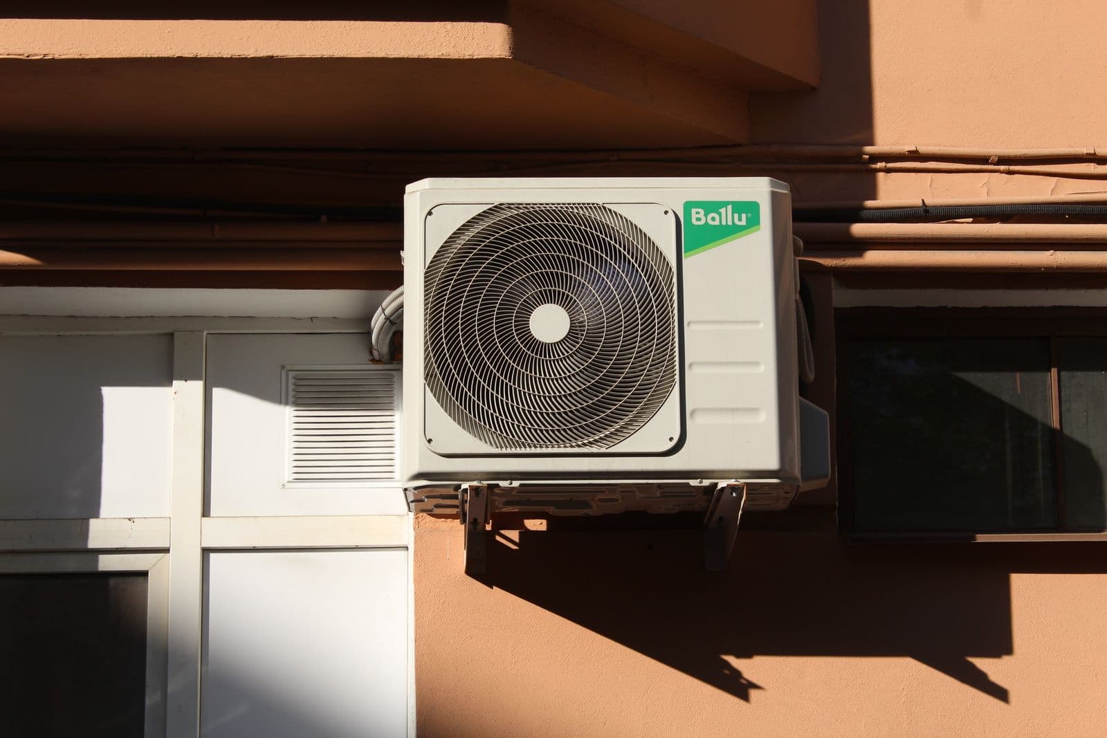 Emergency AC Services